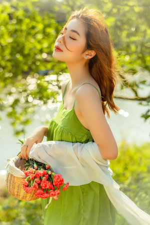 蜜色AV人妻一区二区三区